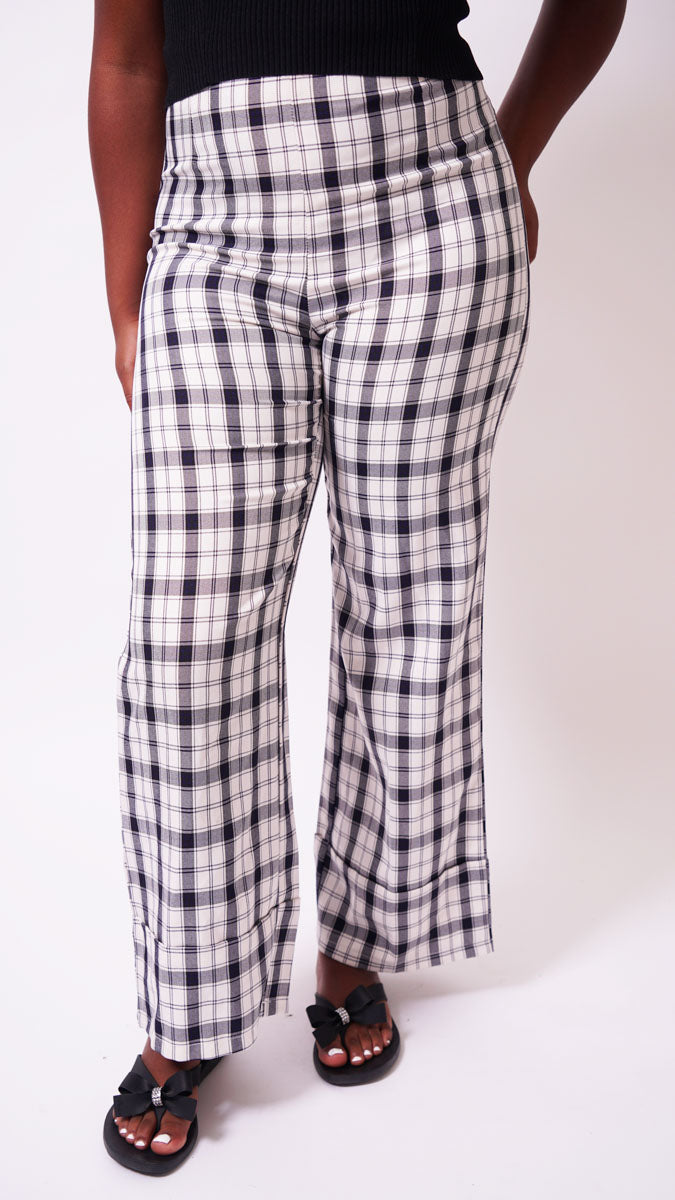 CHECKERED PANTS SIZE 27 (US 4)